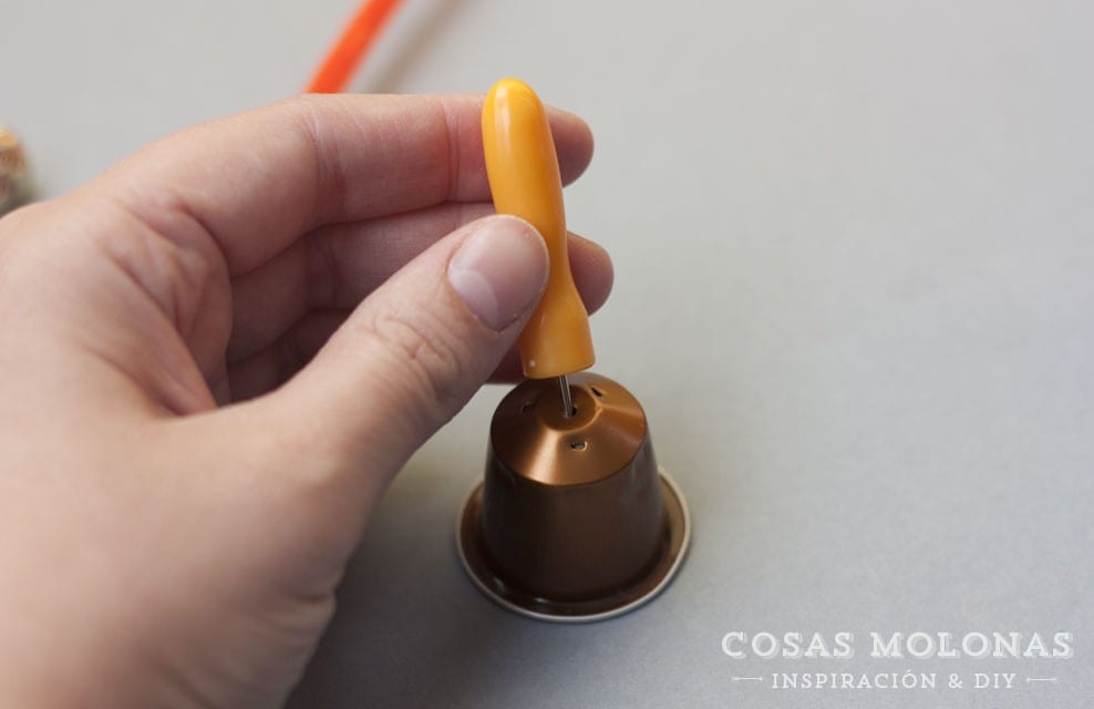 DIY Campanillas con cápsulas de café recicladas / DIY Bells with recycled Coffee capsules